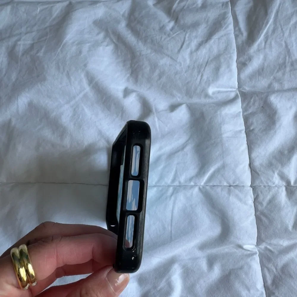 Wallflower Case Estimated for iPhone X/XS – Lightweight Protective Cover offer